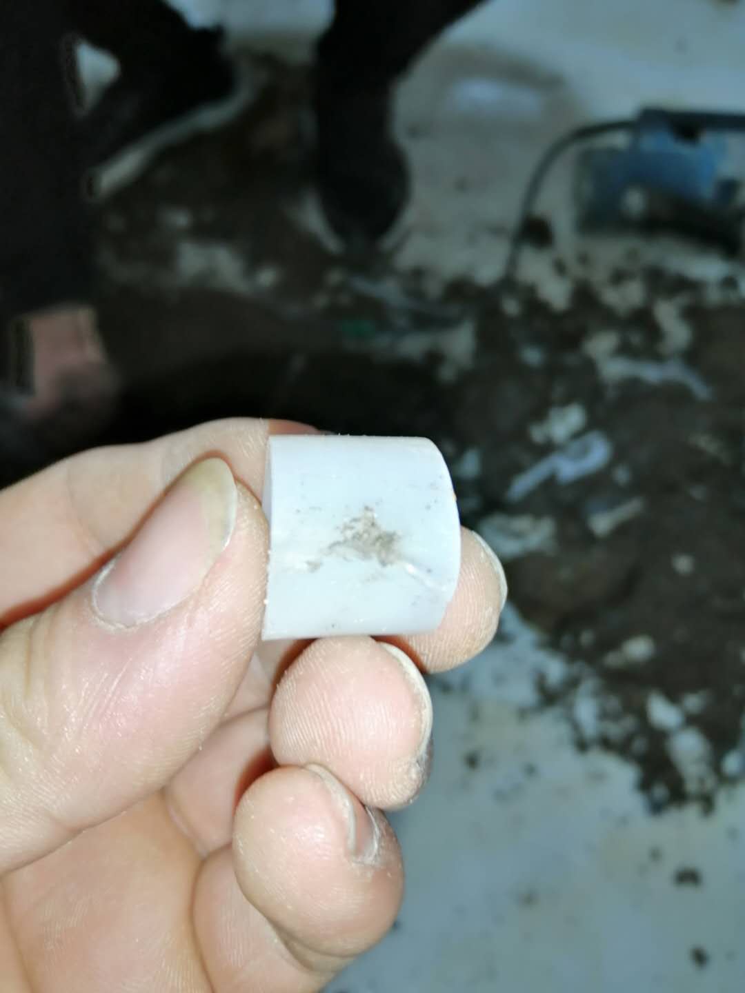 阿克塞地暖测漏，地暖漏水检测，暖气漏水检测
