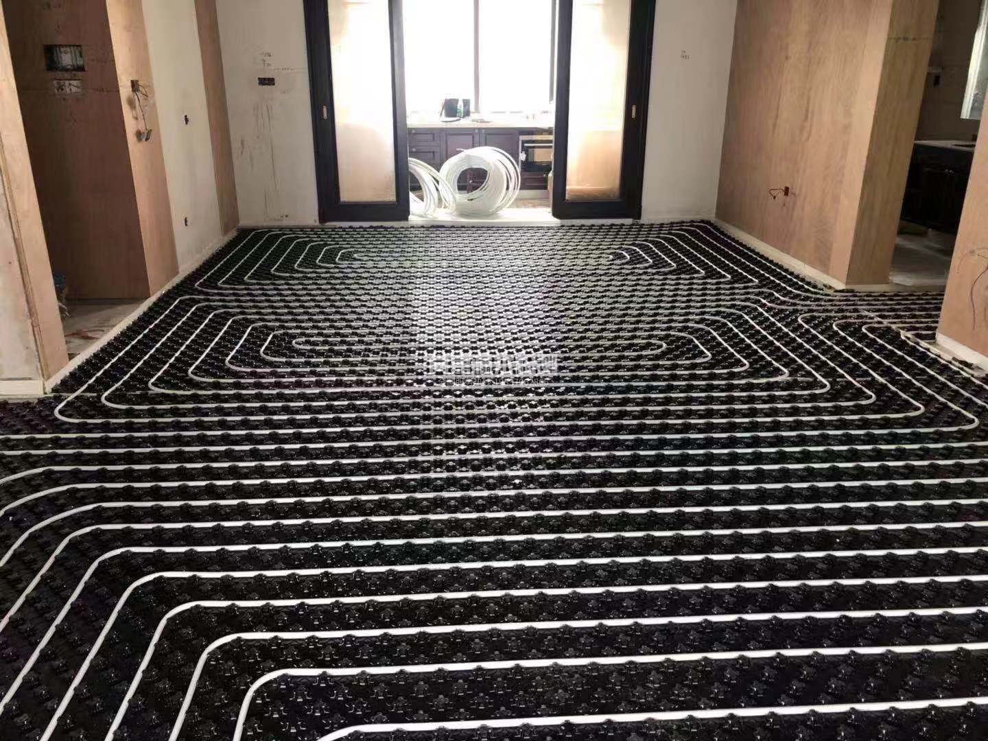 阿克塞地暖供热前需要注意什么